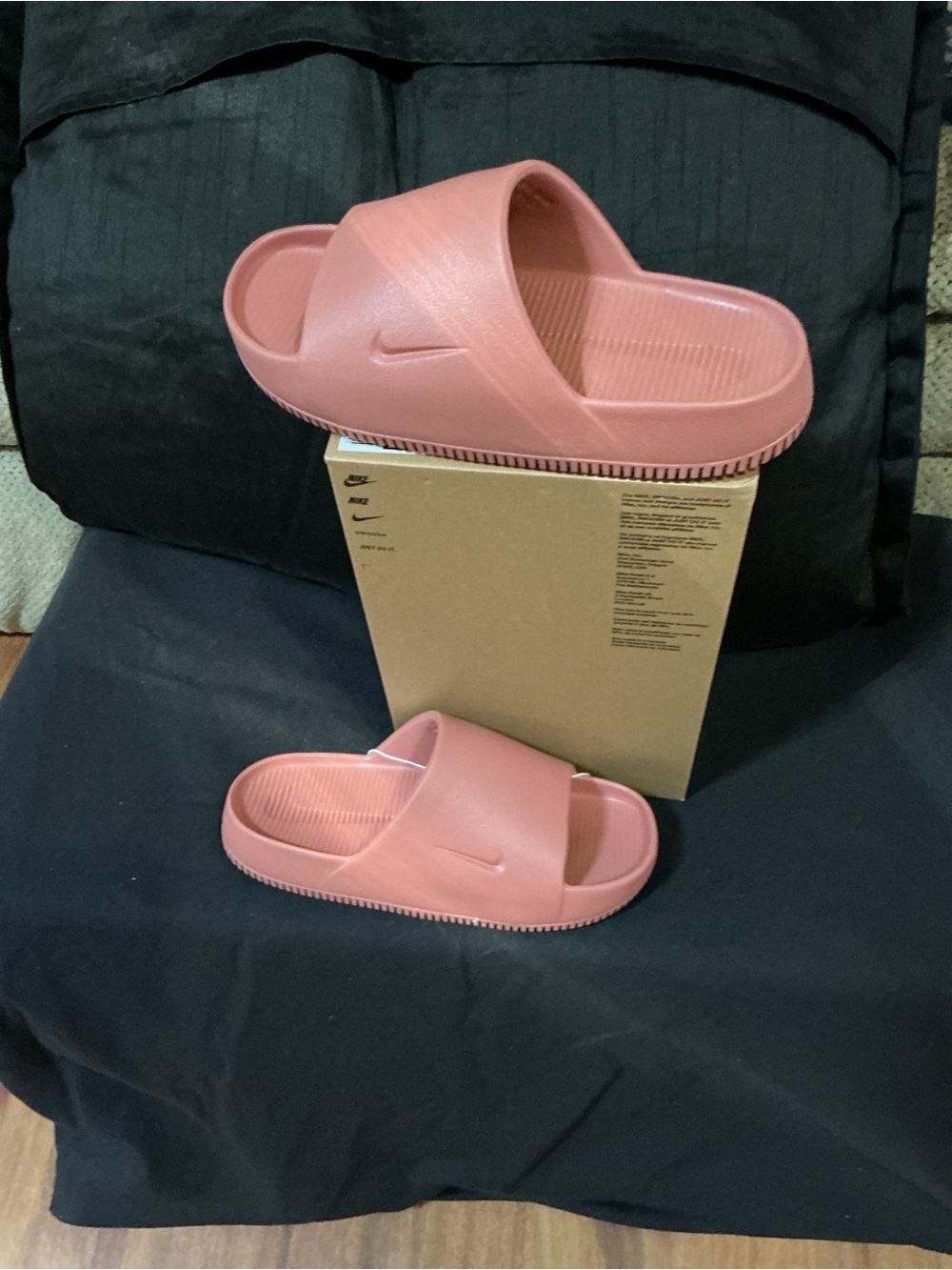 Nike Women's Slide Sandals in Dusty Pink Slides Nike Calm Slide sz 9 new